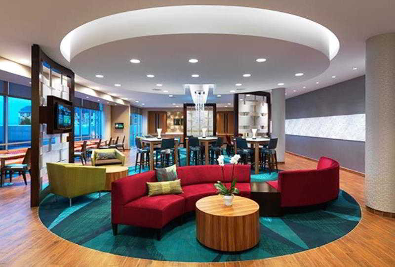 奥兰多莱克布纳维斯塔南春丘套房酒店 基西米 外观 照片